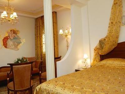 Boutique Hotel Philippion Флорина Экстерьер фото